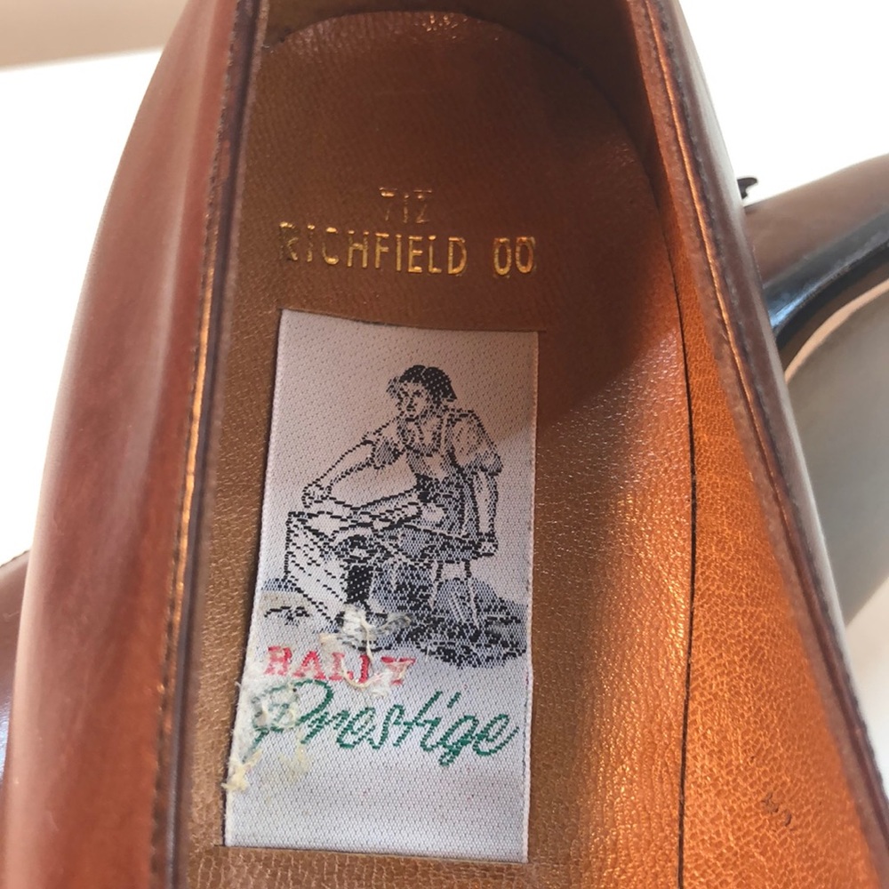 Bally Prestige Brown Leather Tassel Loafers Size 9 - Picture 9 of 10
